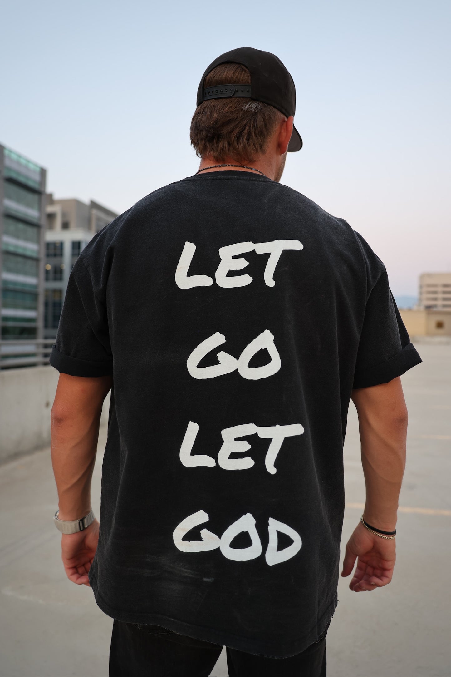 LET GOD TEE