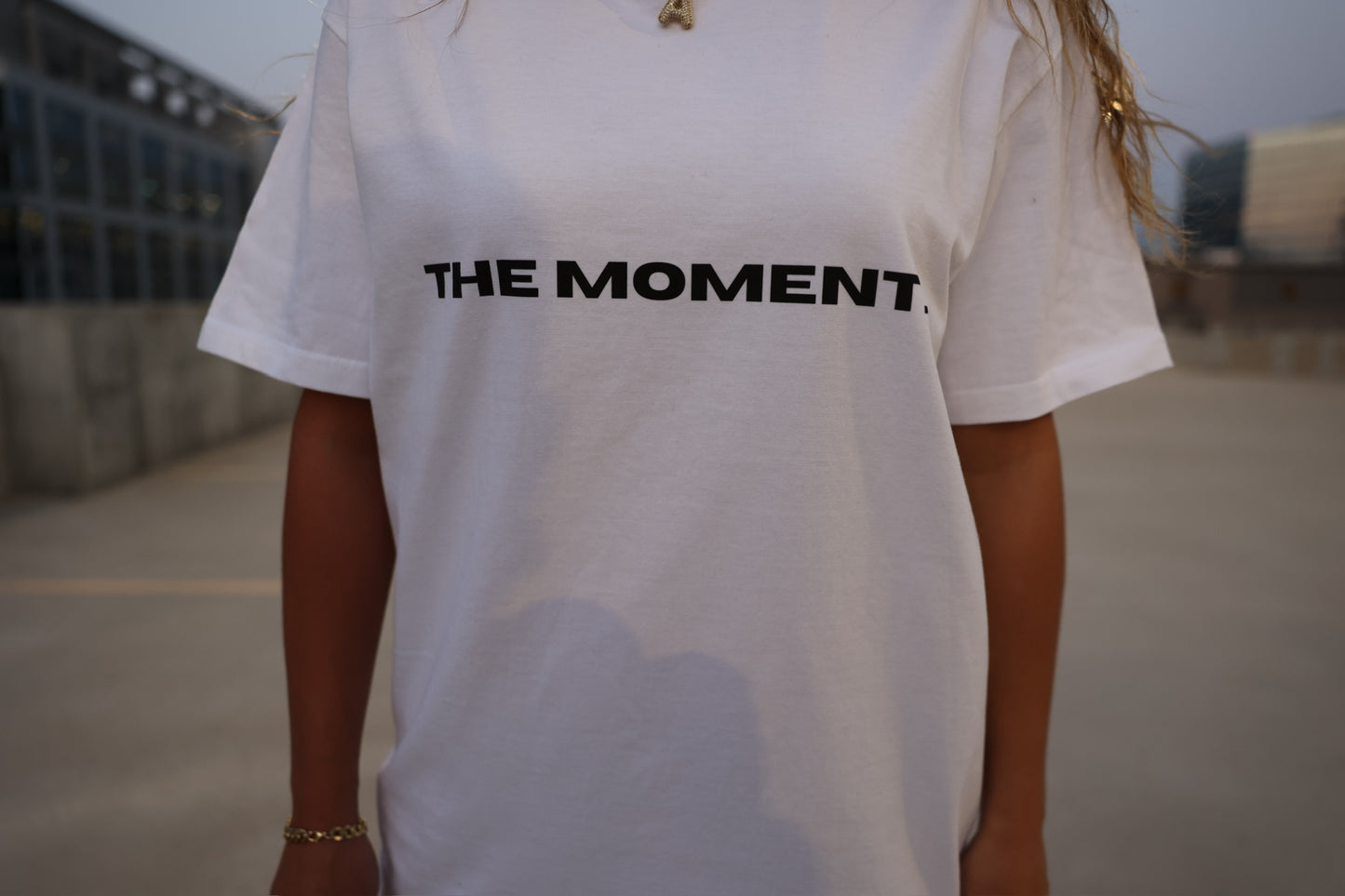 THE MOMENT WHITE TEE